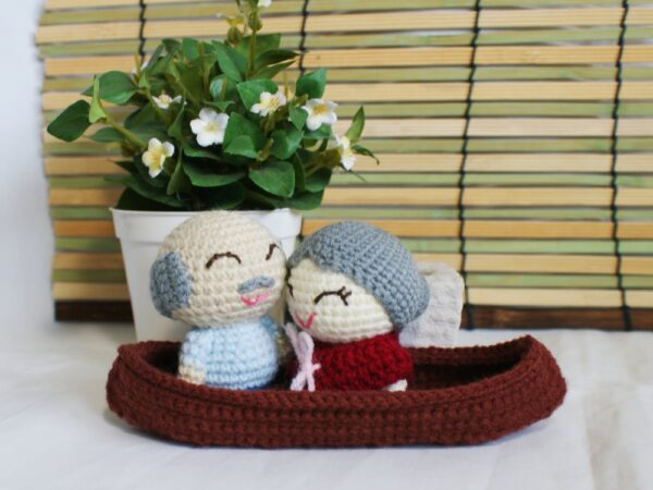 love story crochet pattern - grow old together