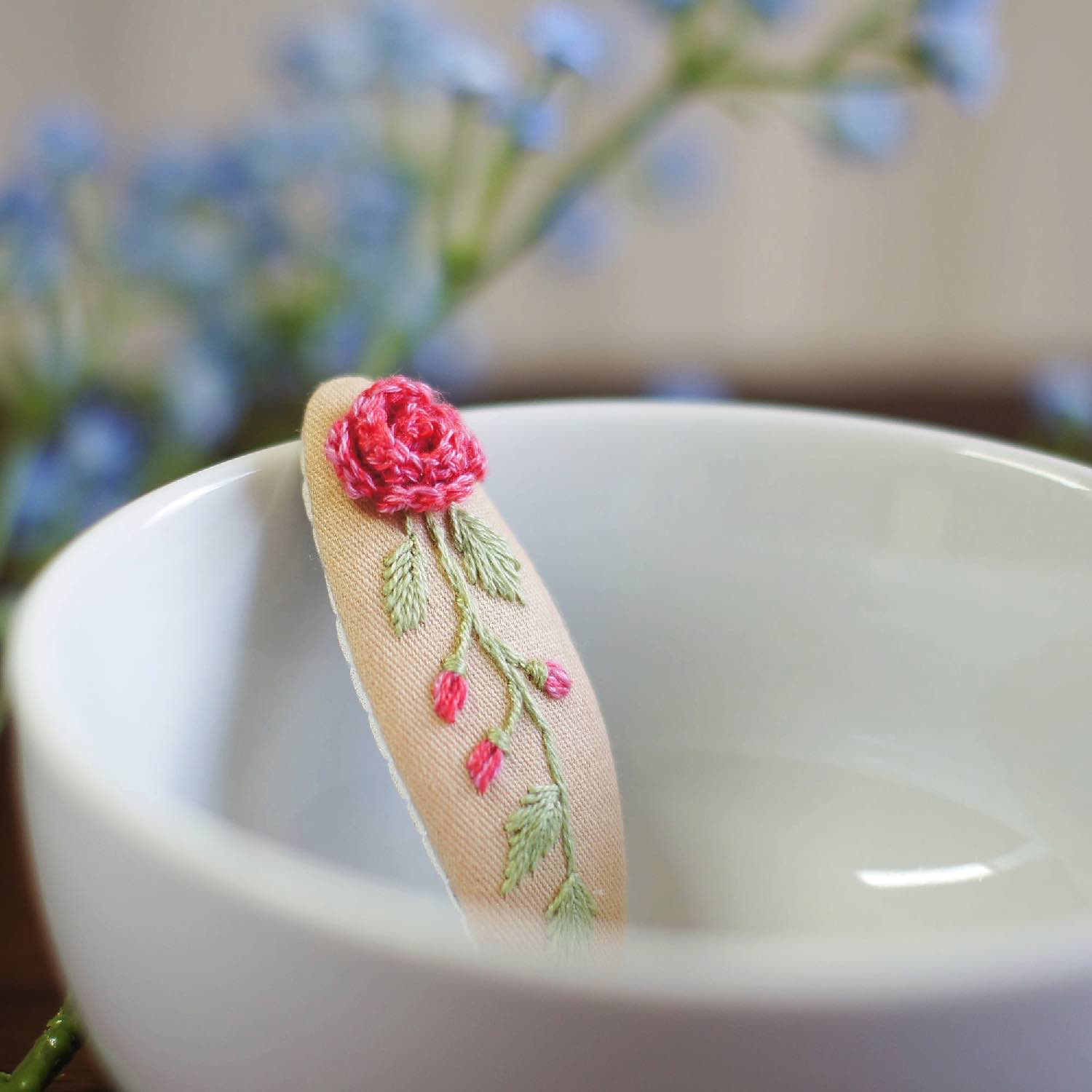 embroidery hair clips - pink rose