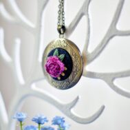 locket necklace - pink