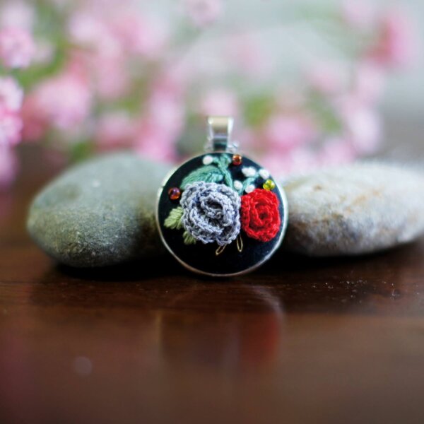 embroidery pendant - gray and red rose
