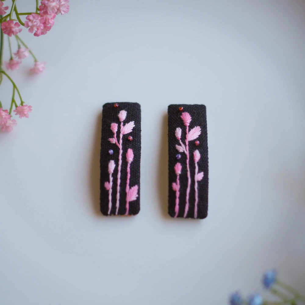 embroidered hair clips