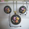 embroidered jewelry set