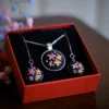 embroidered jewelry set