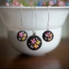 embroidered jewelry set