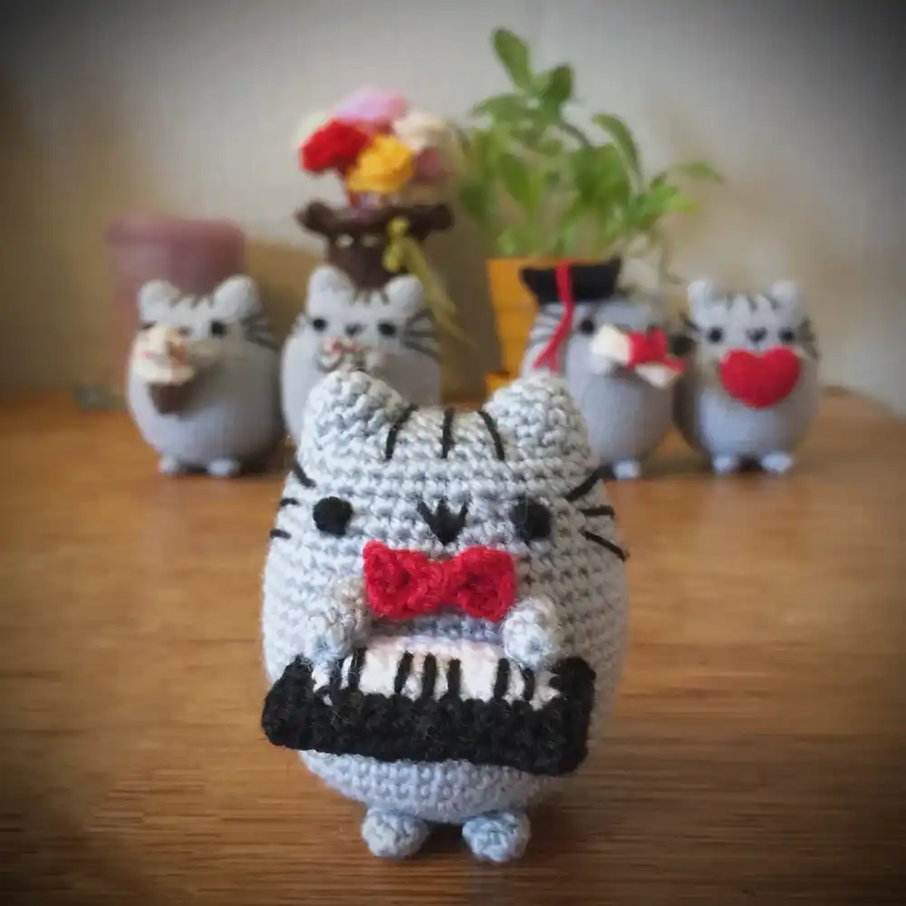 pusheen inspired crochet dolls