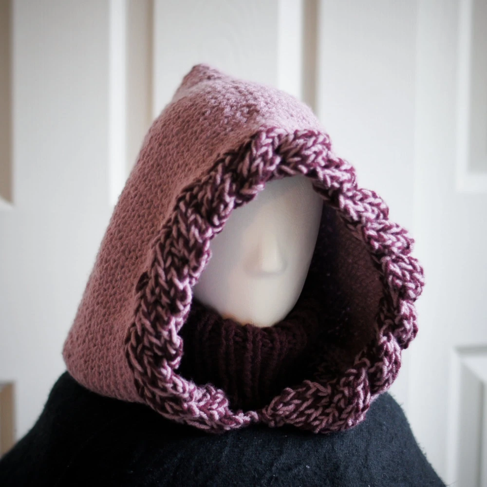 balaclava hood in mauve and wine