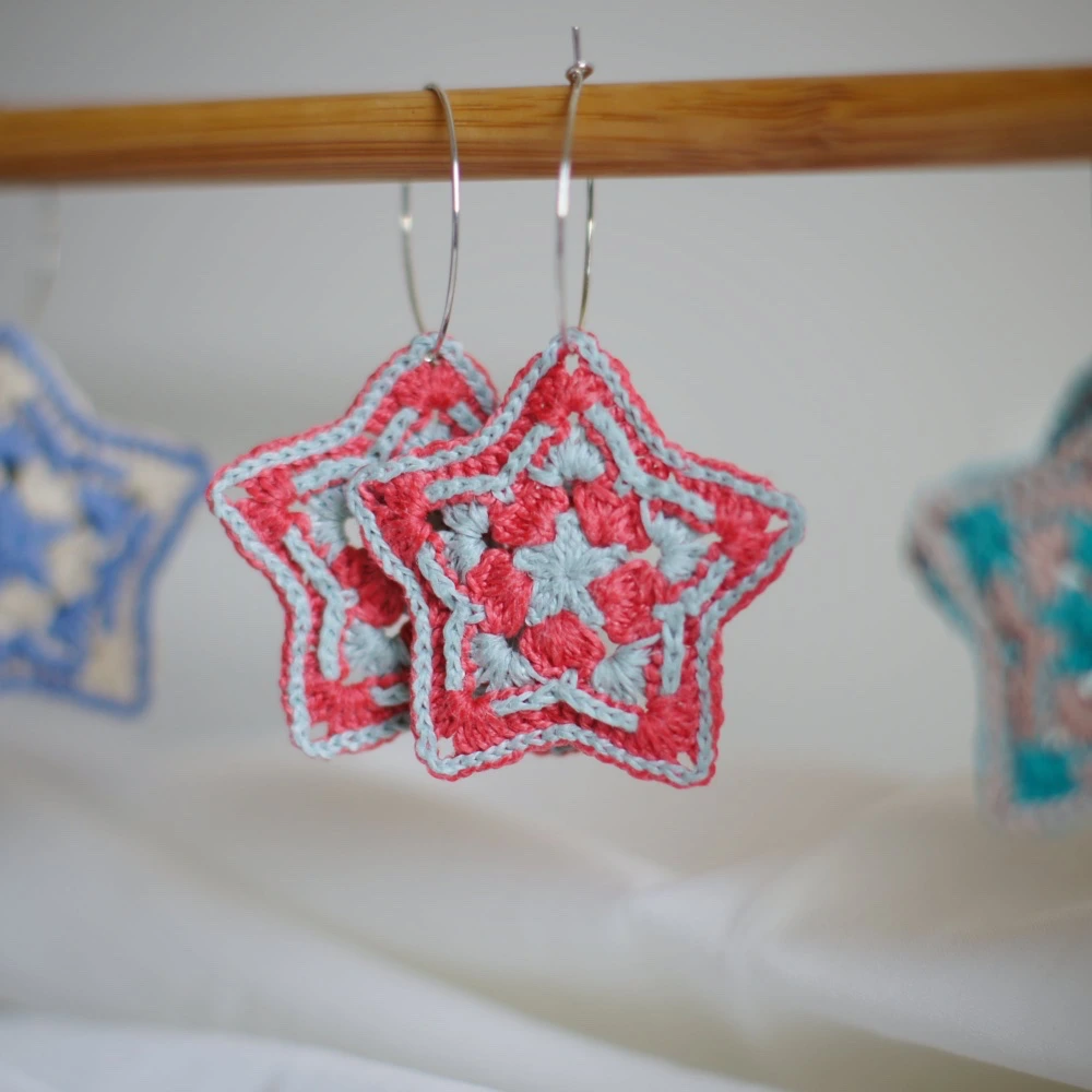 star earrings