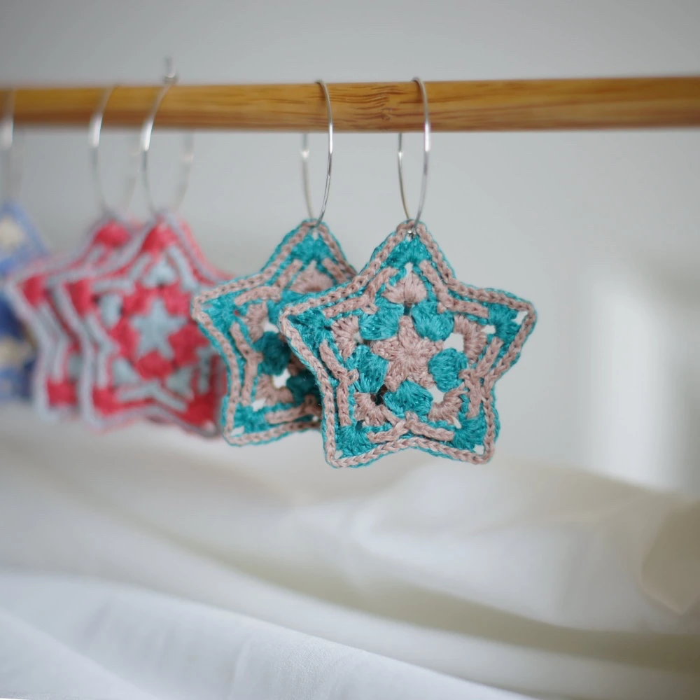 star earrings