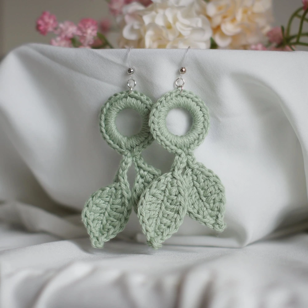 crochet leaf earrings