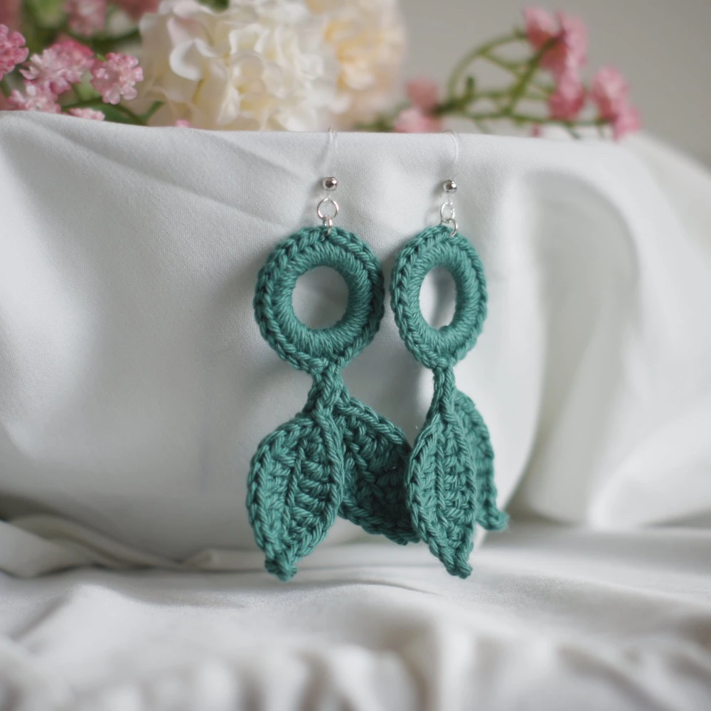 crochet leaf earrings