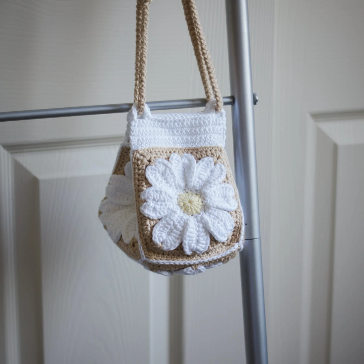daisy granny square sling bag