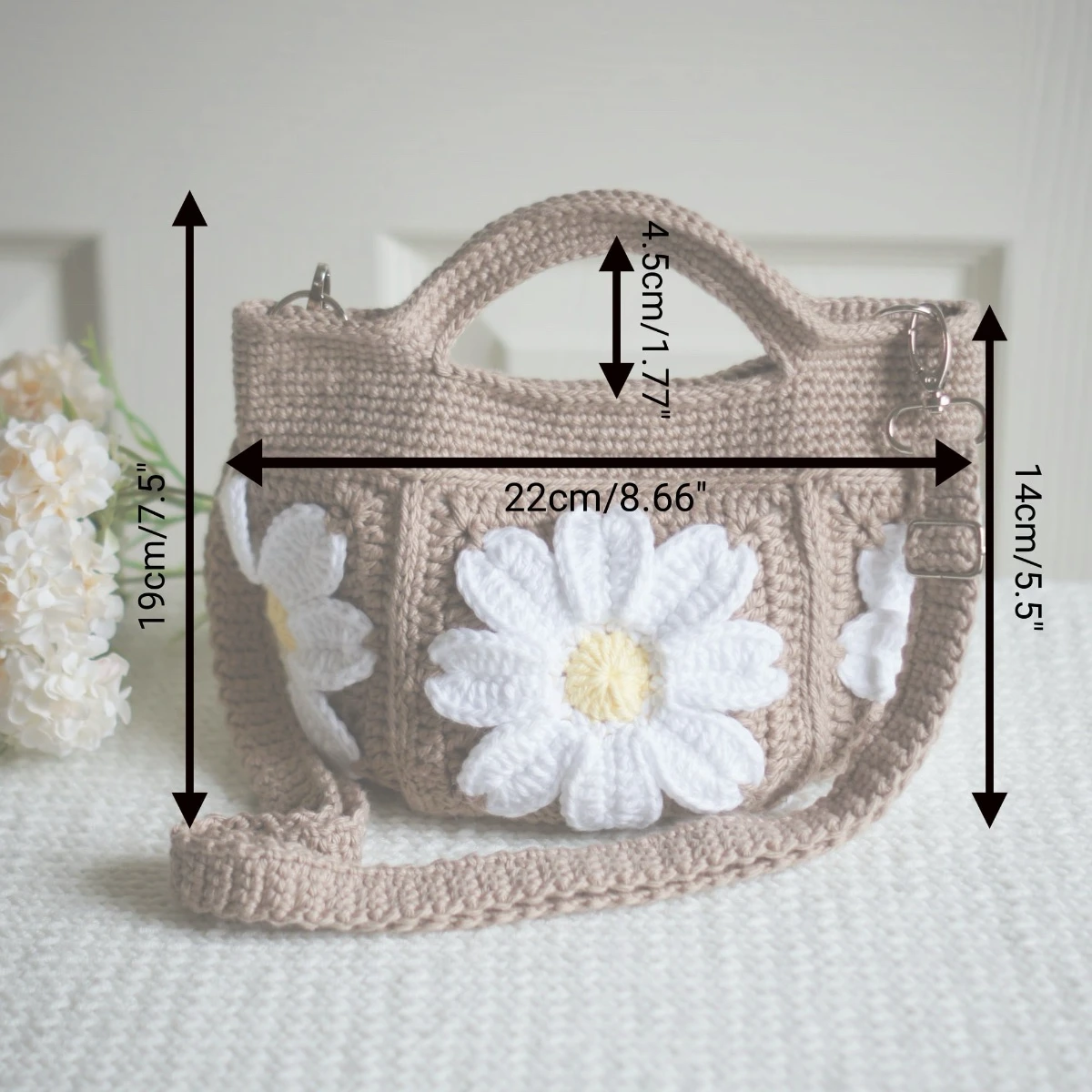 crochet daisy mini tote
