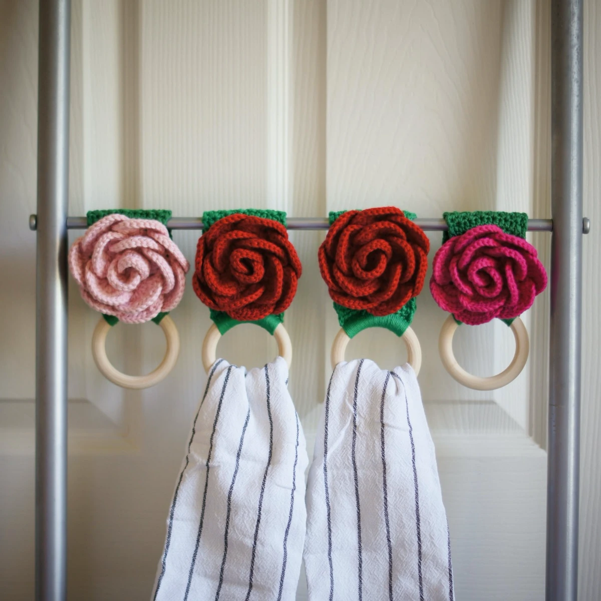 crochet rose towel holder
