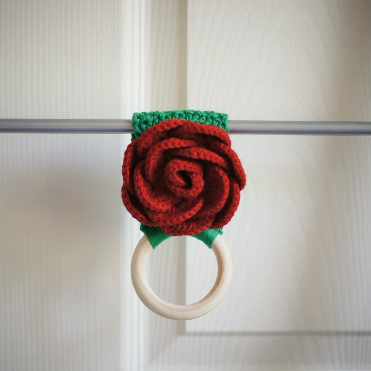 crochet rose towel holder