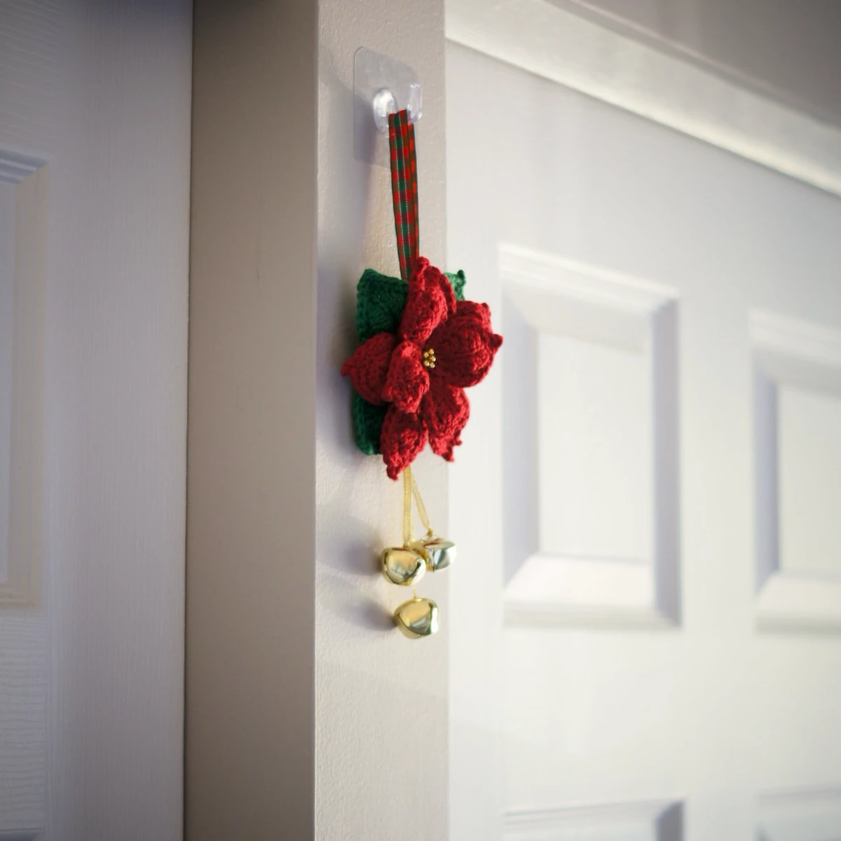 crochet poinsettia flower