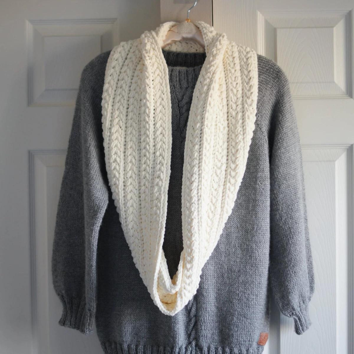 infinity scarf