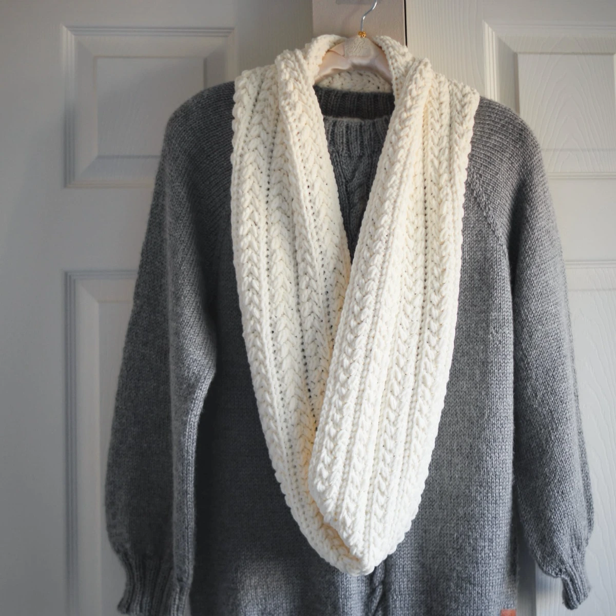 infinity scarf